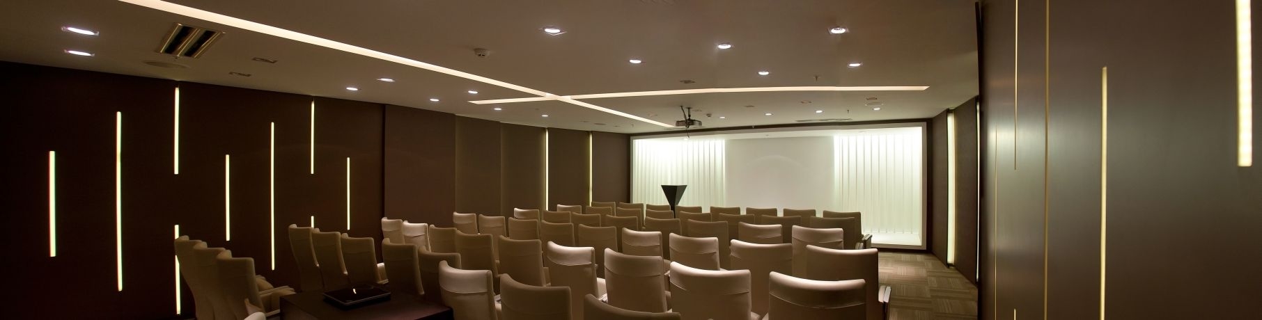 SUR YAPI SEMINAR ROOM